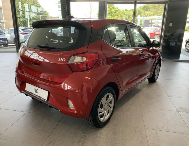 Hyundai i10 Hatchback 998,0 46 kw