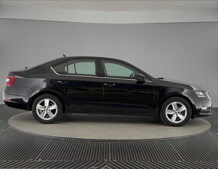 Škoda Octavia Liftback 1,6 l 85 kw