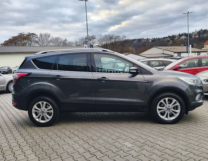 Ford Kuga 4