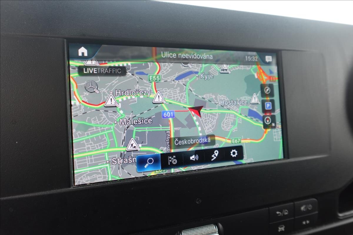 Mercedes-Benz Sprinter Valník 2,0 l 125 kw