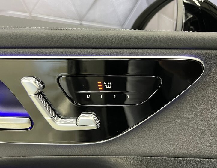 Mercedes-Benz GLC SUV / Terénní 2,0 l 198 kw