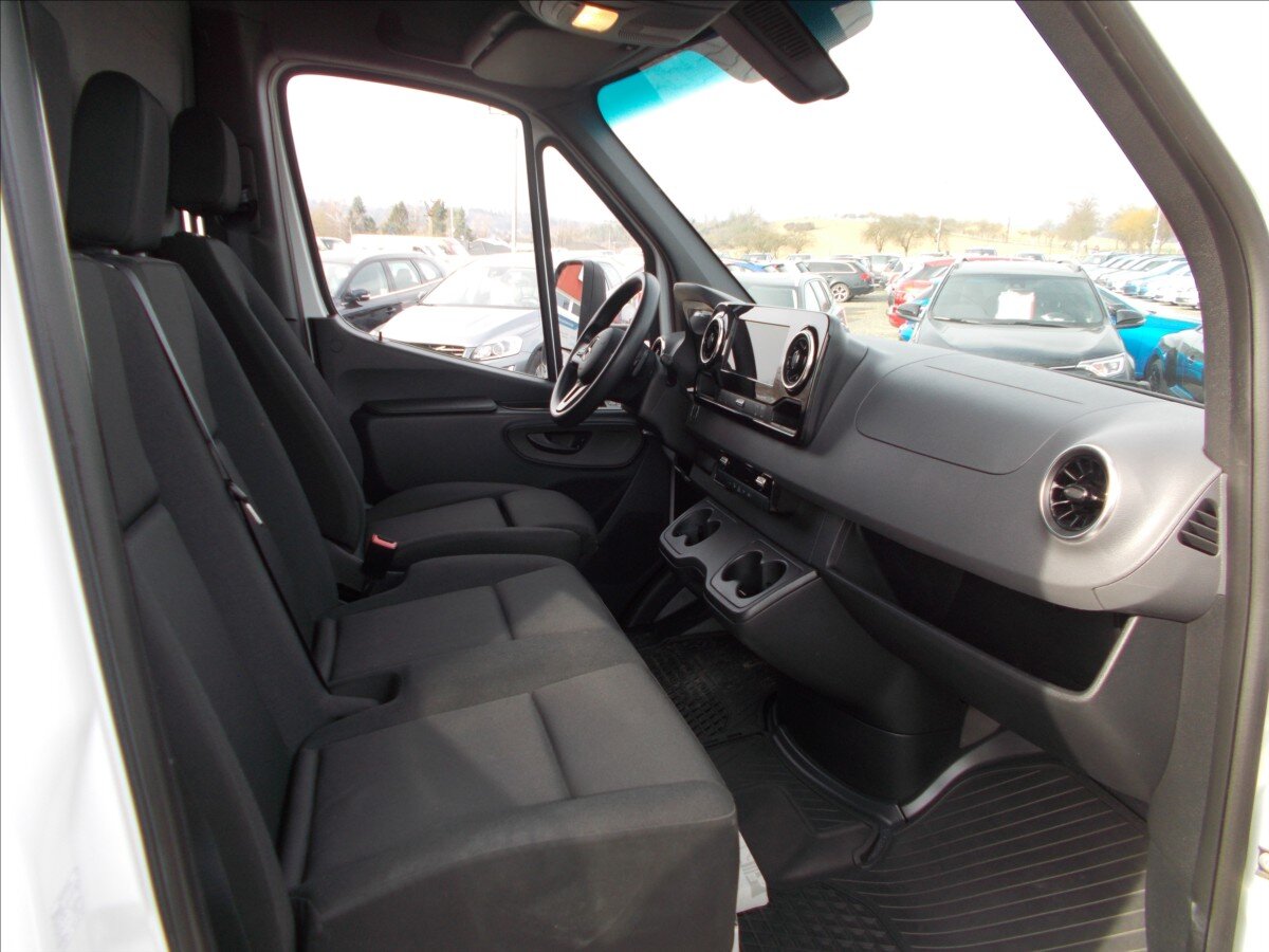 Mercedes-Benz Sprinter Ostatní 3,0 l 140 kw