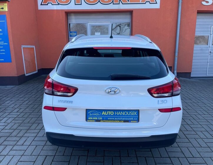 Hyundai i30 Kombi 1,6 l 85 kw