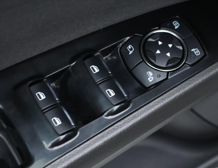 Ford Mondeo Kombi 2,0 l 110 kw