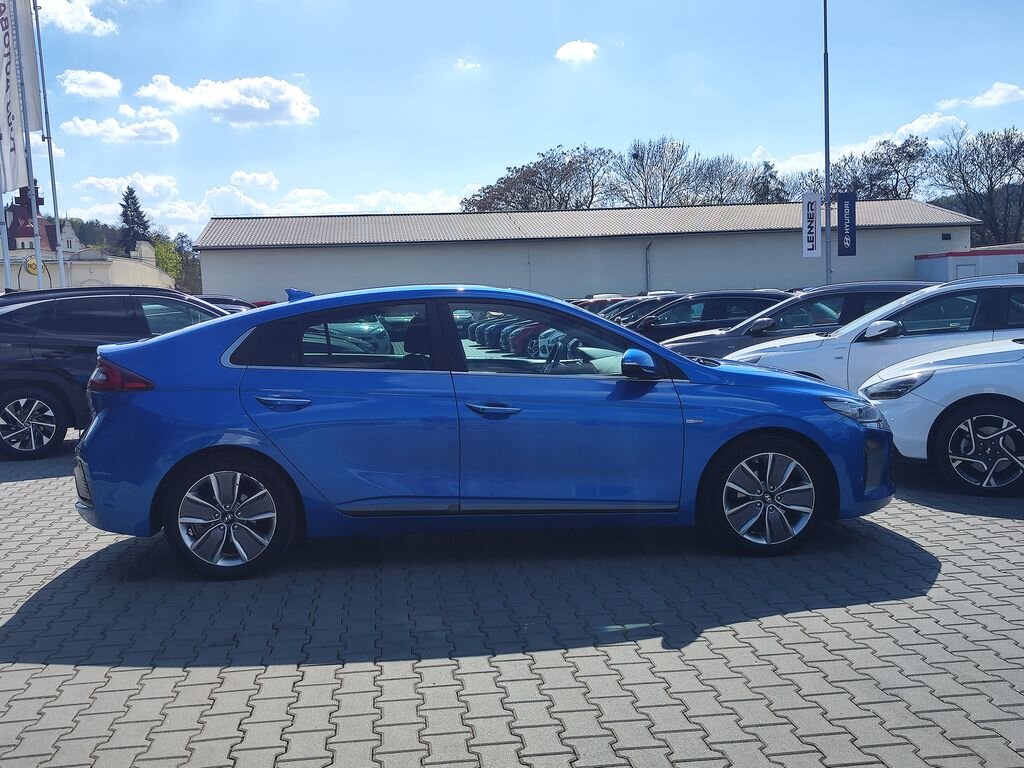 Hyundai IONIQ Hatchback 1,6 l 104 kw