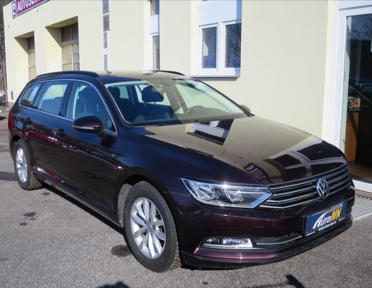 Volkswagen Passat Kombi 1,4 l 92 kw