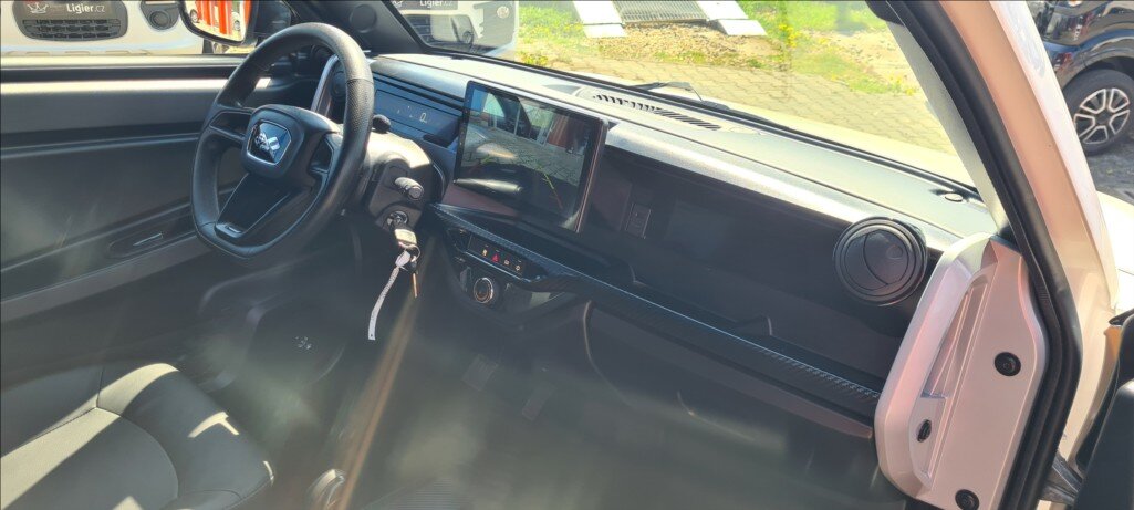 Ligier Ostatní Hatchback 499,0 6 kw