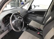 Suzuki SX4 9