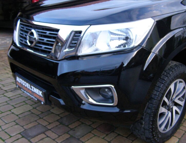 Nissan Navara 10