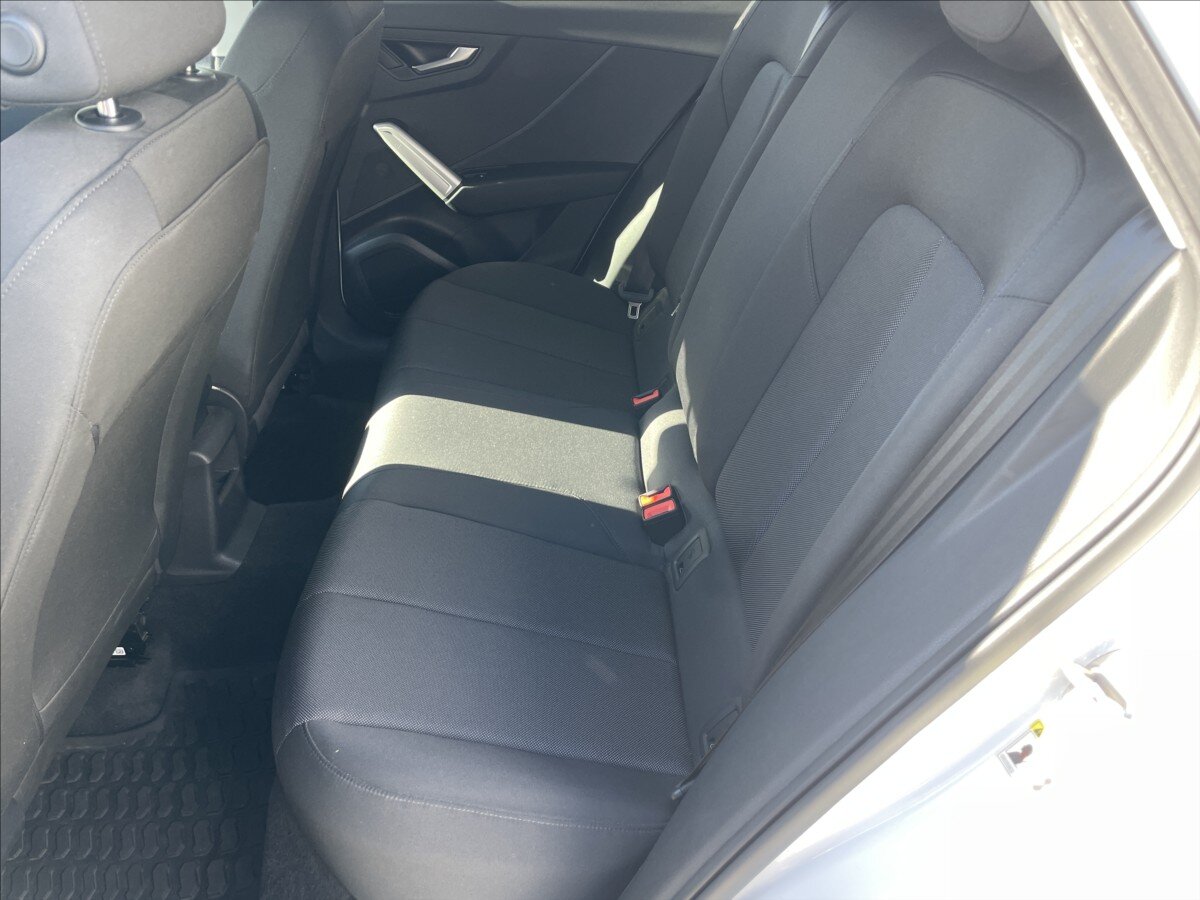 Audi Q2 SUV / Terénní 1,5 l 110 kw