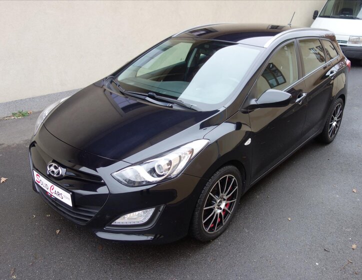 Hyundai i30 Kombi 1,6 l 81 kw