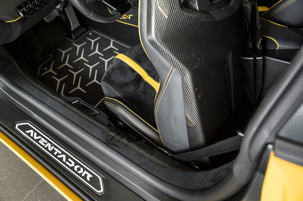 Lamborghini Aventador