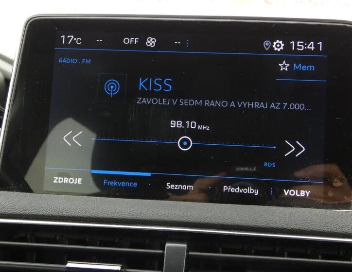 Peugeot 5008 SUV / Terénní 1,2 l 96 kw