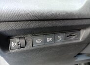 Peugeot 308 Hatchback 1,6 l 110 kw