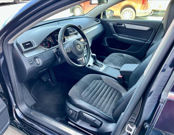 Volkswagen Passat Kombi 2,0 l 103 kw