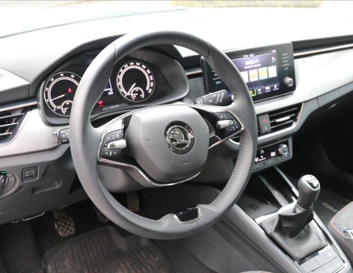 Škoda Kamiq Hatchback 999,0 81 kw