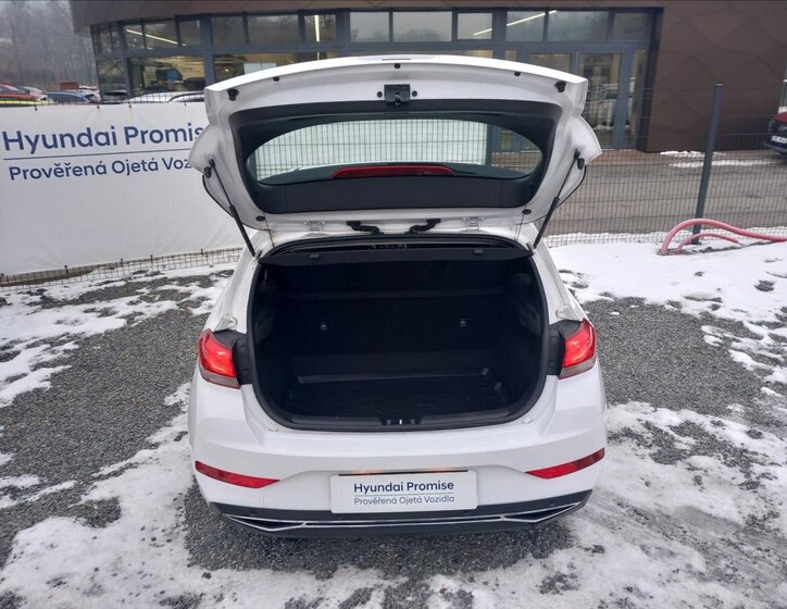 Hyundai i30 Hatchback 998,0 88 kw