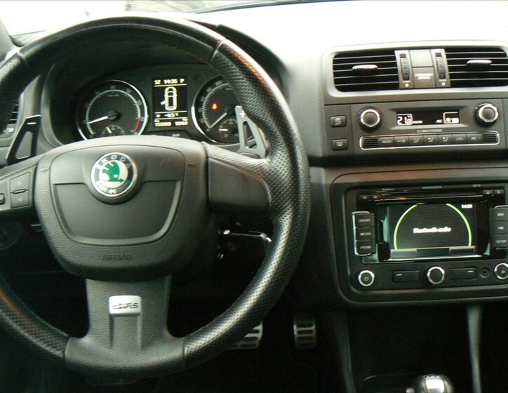 Škoda Fabia Hatchback 1,4 l 132 kw