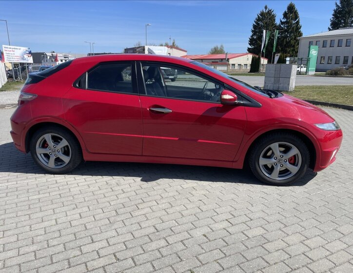 Honda Civic Hatchback 1,3 l 73 kw