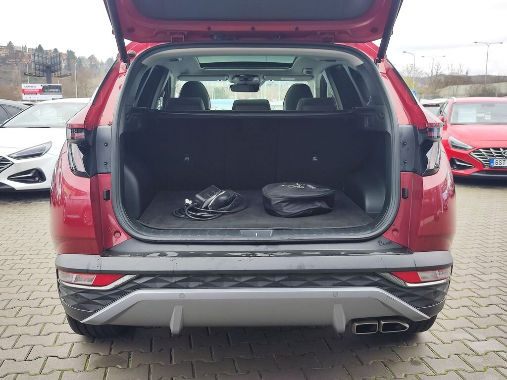 Hyundai Tucson SUV / Terénní 1,6 l 195 kw