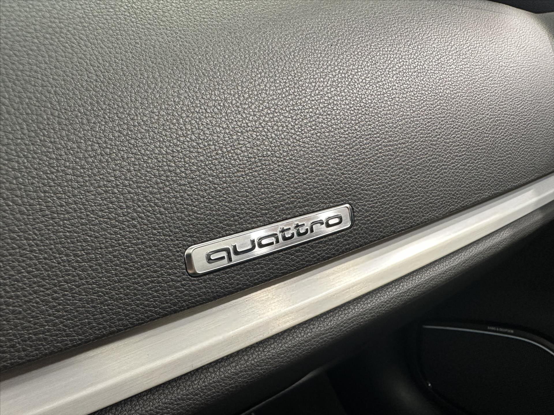 Audi S3 Kabriolet 2,0 l 221 kw