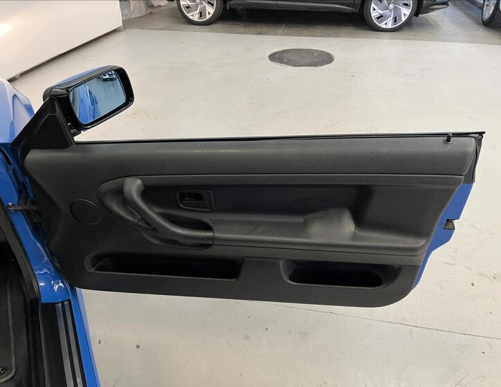 BMW Řada 3 Kabriolet 2,0 l 110 kw