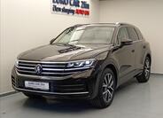 Volkswagen Touareg 1