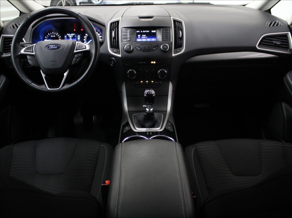 Ford S-MAX MPV 1,5 l 121 kw
