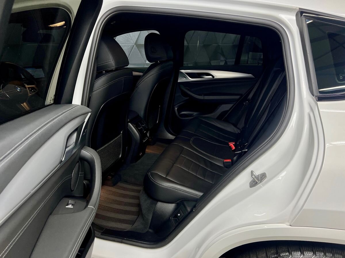 BMW X4 SUV / Terénní 3,0 l 250 kw