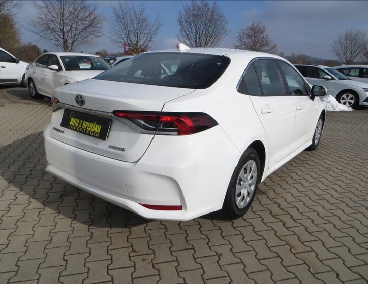 Toyota Corolla Sedan 1,8 l 72 kw