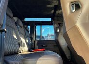 Land Rover Defender SUV / Terénní 2,2 l 90 kw