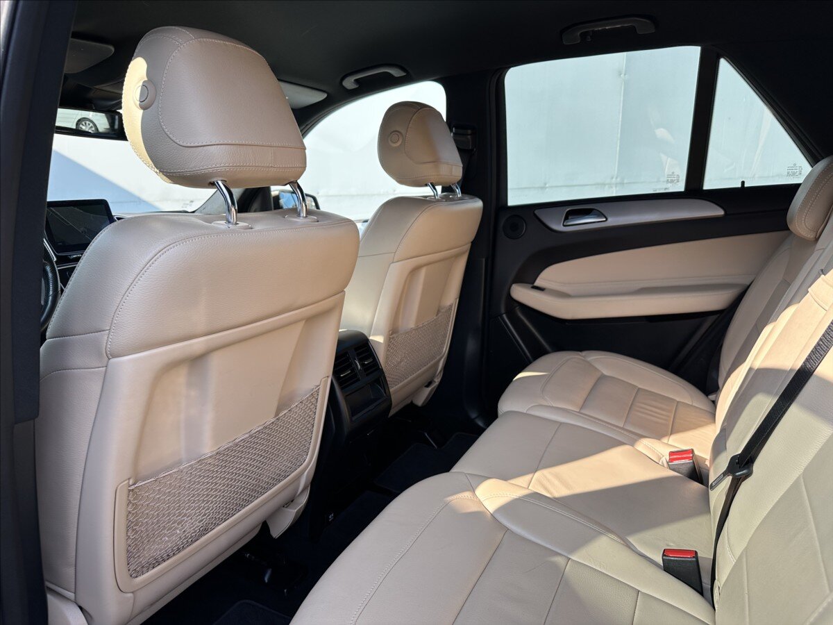 Mercedes-Benz GLE SUV / Terénní 3,0 l 190 kw