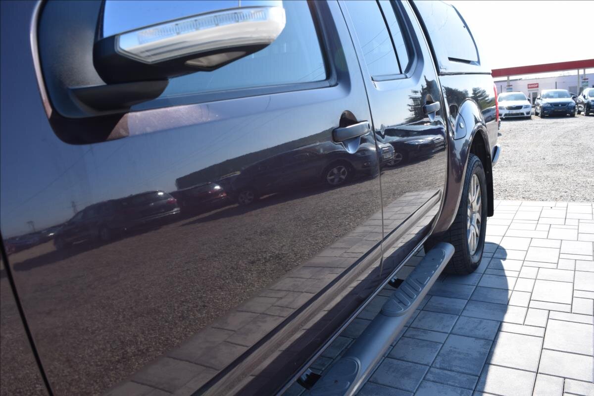 Nissan Navara Pick-up 3,0 l 170 kw