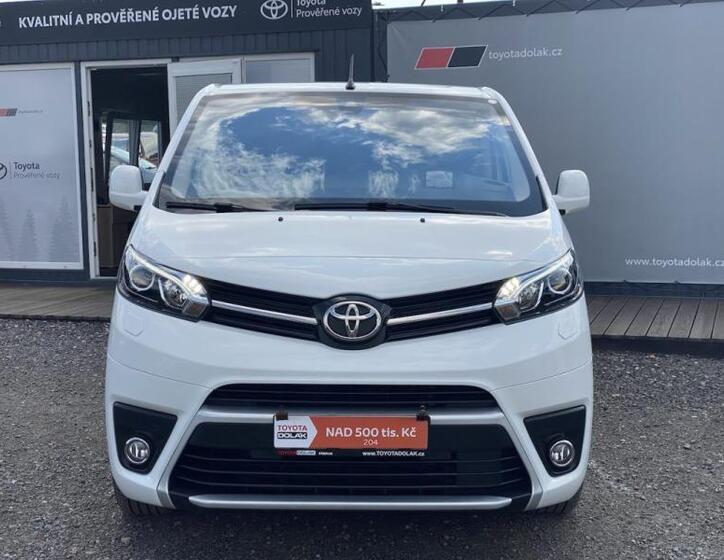 Toyota ProAce Verso 4