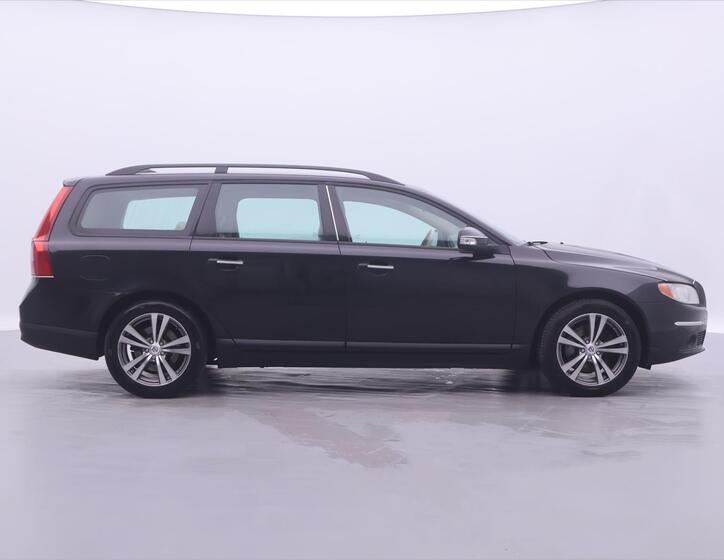 Volvo V70 8