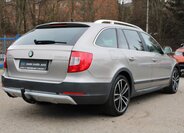 Škoda Superb Kombi 2,0 l 103 kw