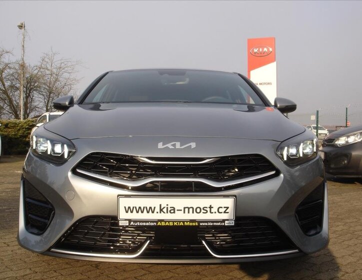 KIA ProCeed Kombi 1,5 l 103 kw