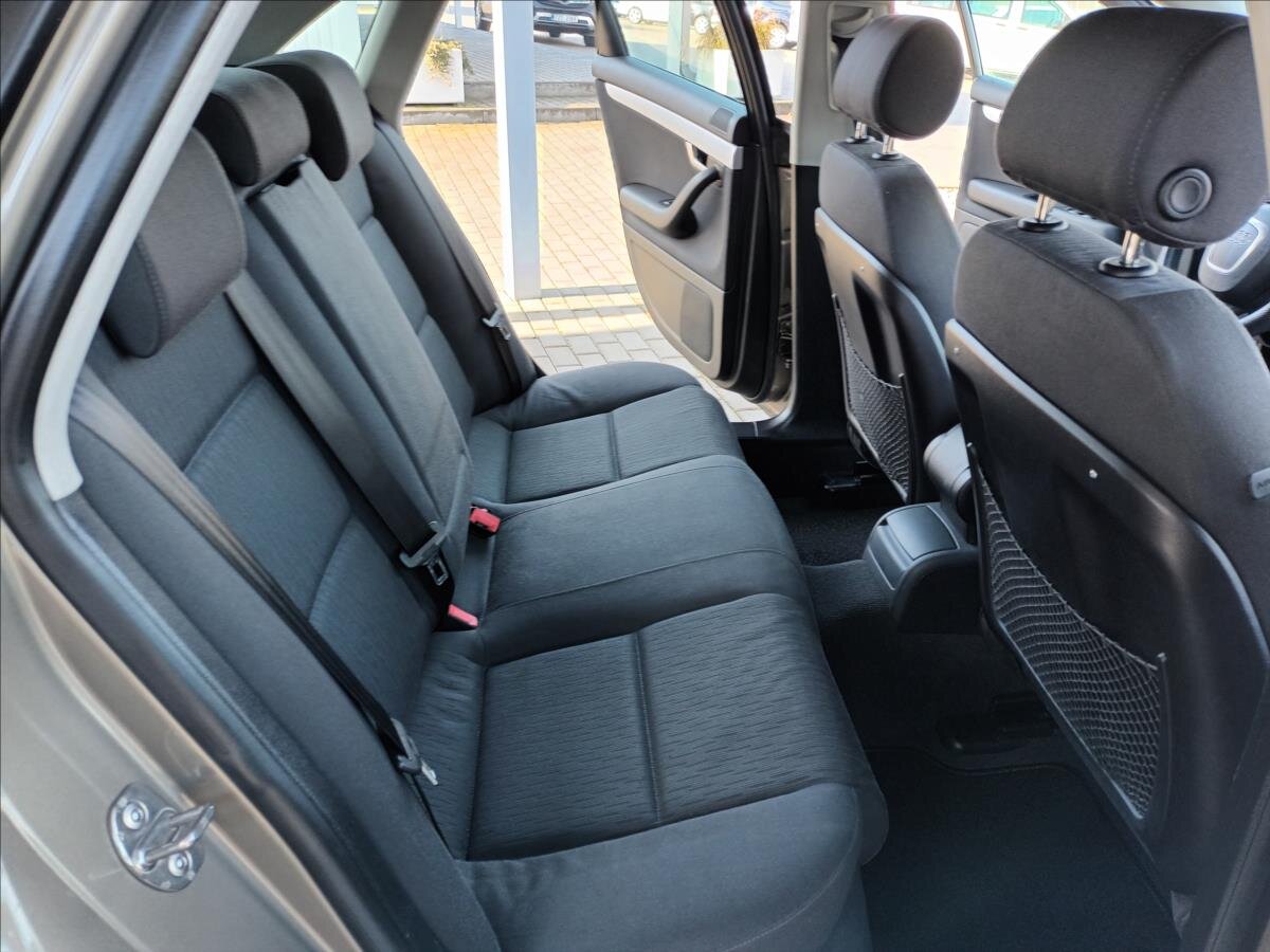 Audi A4 Sedan / Limuzína 1,9 l 85 kw