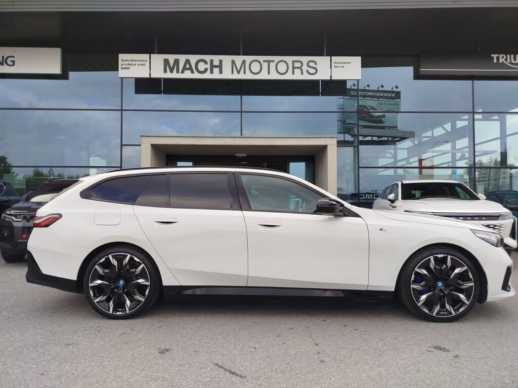 BMW Ostatní Kombi 0,0 442 kw