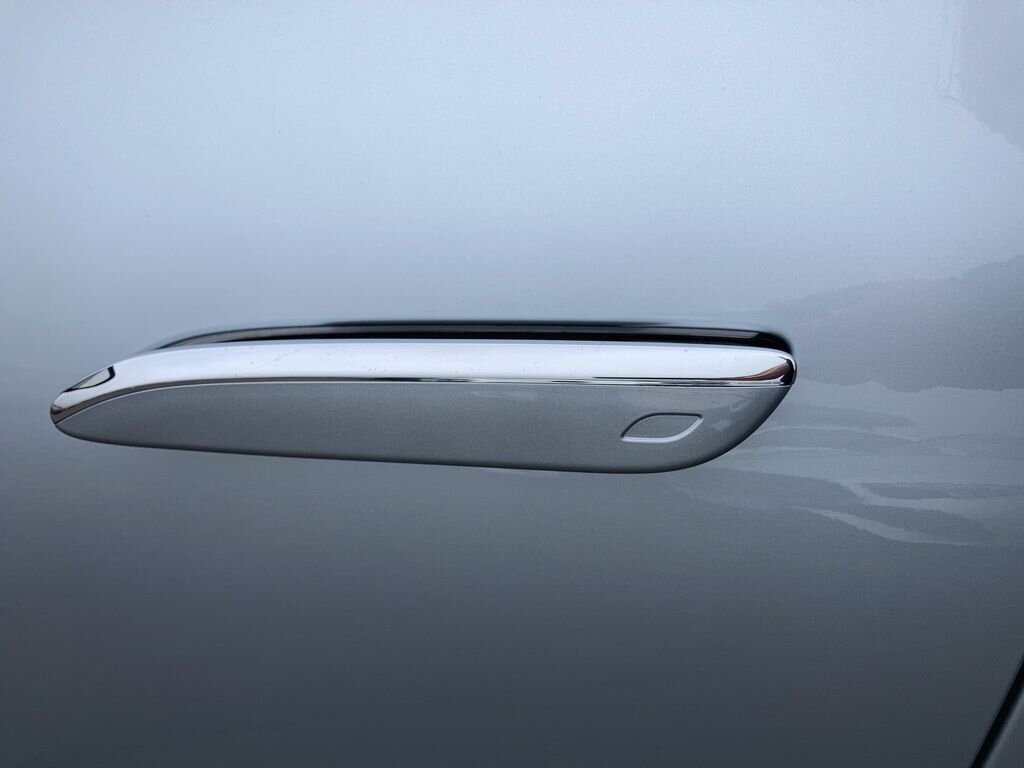 Mercedes-Benz EQE SUV / Terénní 0,0 215 kw