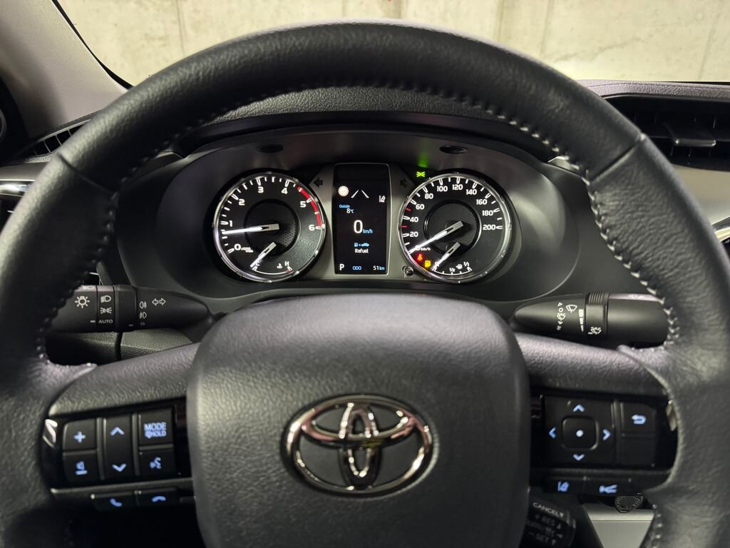 Toyota Hilux Pick-up 2,8 l 150 kw