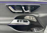 Mercedes-Benz Třídy E 12