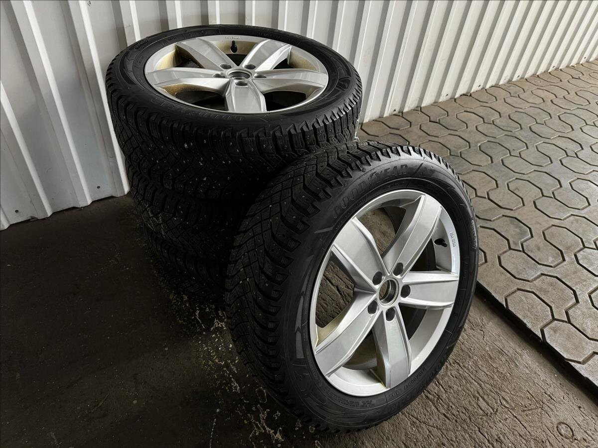 Volkswagen Passat Kombi 2,0 l 147 kw