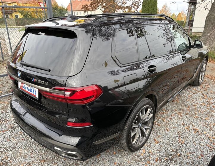 BMW X7 SUV 3,0 l 294 kw