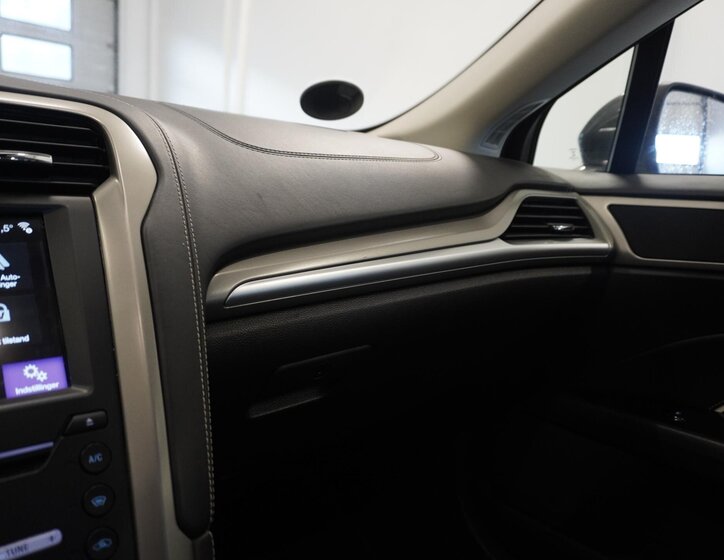 Ford Mondeo Kombi 2,0 l 179 kw