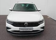 Volkswagen Tiguan 4