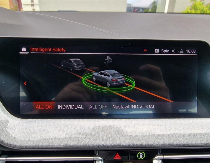 BMW Řada 2 Sedan 2,0 l 110 kw