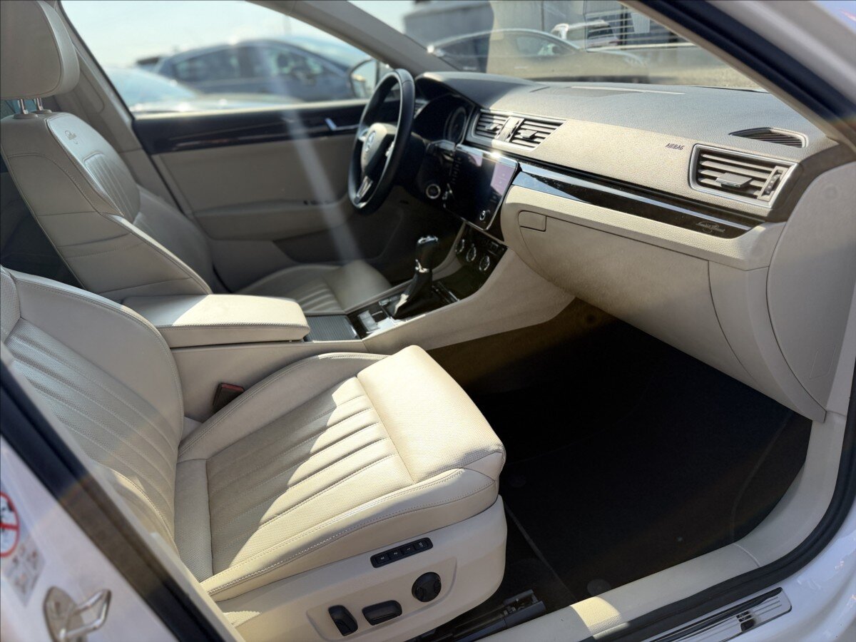 Škoda Superb Kombi 2,0 l 140 kw