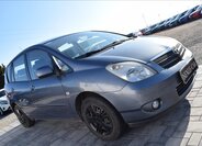 Toyota Corolla Verso 4