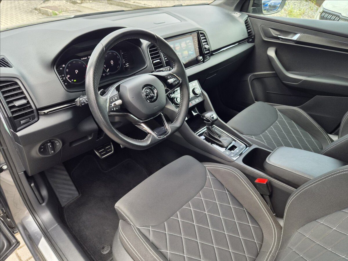 Škoda Karoq SUV / Terénní 1,5 l 110 kw